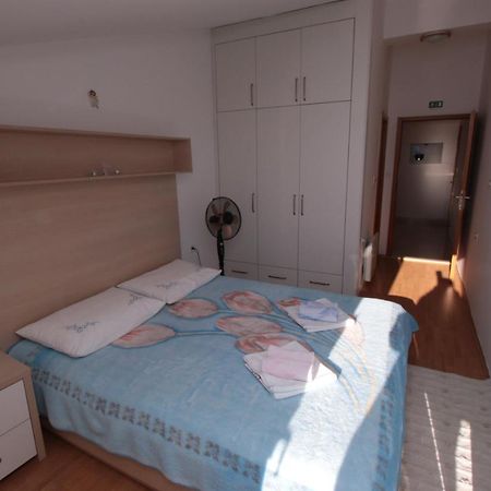Apartmani Damir Livajic Omis Ngoại thất bức ảnh