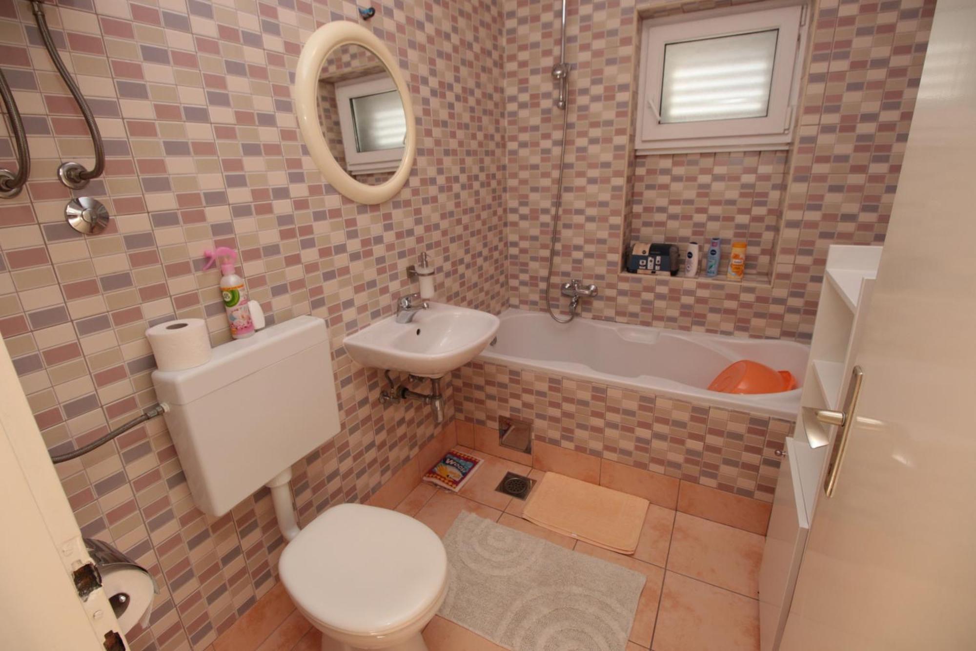 Apartmani Damir Livajic Omis Ngoại thất bức ảnh
