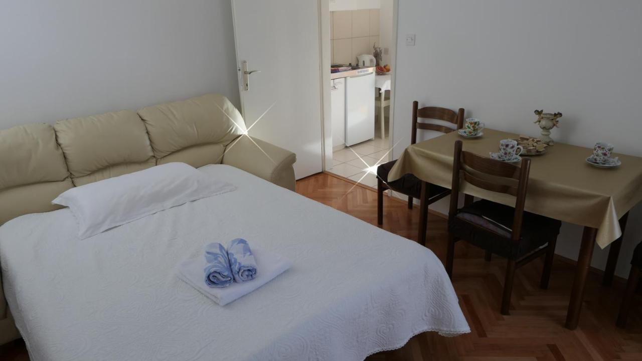 Apartmani Damir Livajic Omis Ngoại thất bức ảnh